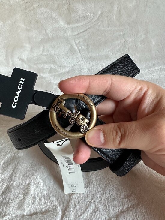 NWT! Coach F78181 Women\'s Horse and Carriage Gold Buckle Belt In Black Size S
